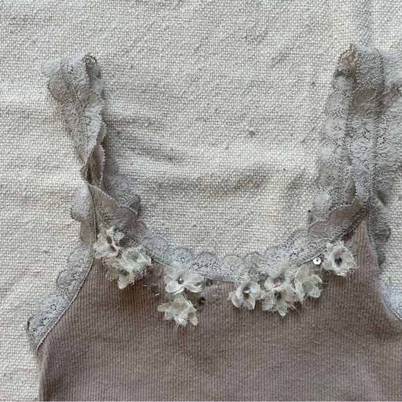 Abercrombie Kids tank top size Small BUT it fits adult XS/S - Picture 6 of 7